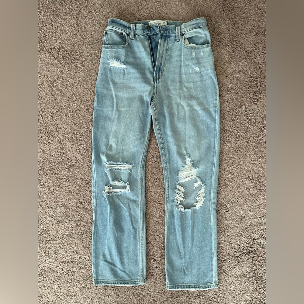 High-Rise Straight Leg Abercrombie Jeans